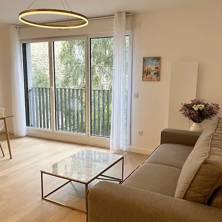 Appartement Flat Paris Clichy